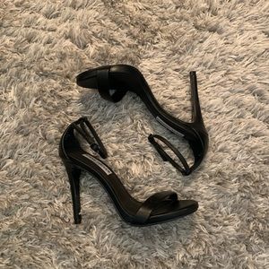 Stecy Steve Madden Black Heels